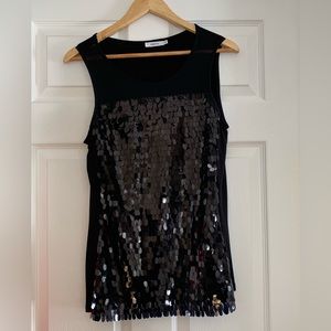 Sequence sleeveless too